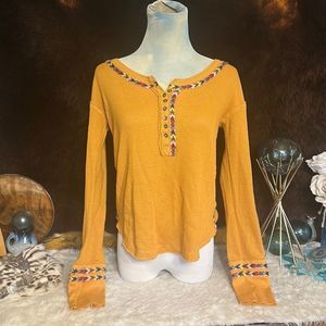 We the free top M (6004)